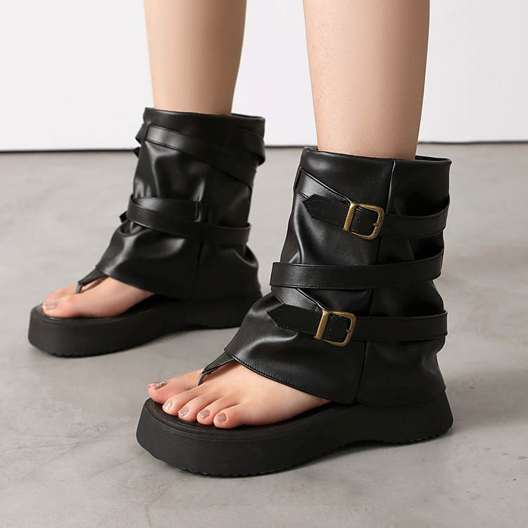 Roman Sandals with Platform Heel and Metal Decoration - Image 2